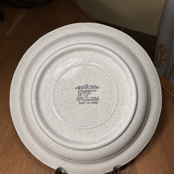 Vintage MIKASA Strawberry Festival Dinner Plate & Soup Bowl EB 801 Stoneware - Picture 10 of 14